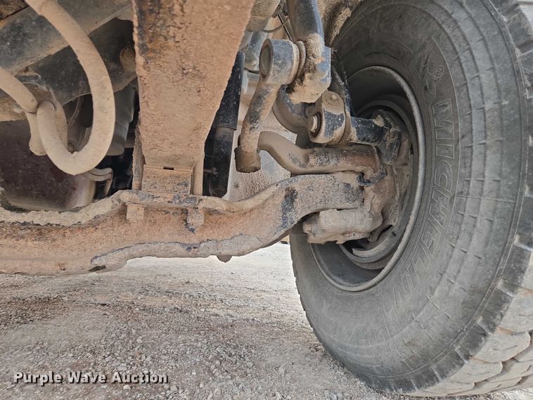 image for item EU3866 2009 Mack Granite dump truck