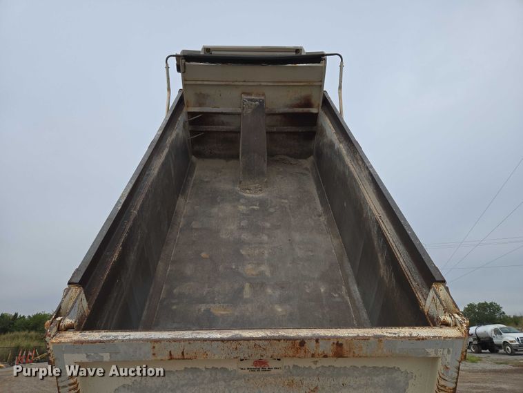 image for item EU3867 2009 Mack Granite dump truck