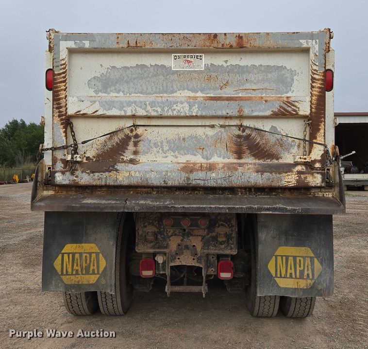 image for item EU3867 2009 Mack Granite dump truck