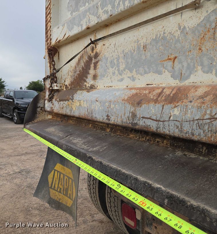 image for item EU3867 2009 Mack Granite dump truck