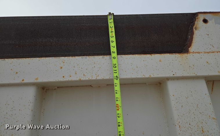 image for item EU3867 2009 Mack Granite dump truck