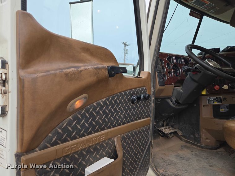 image for item EU3867 2009 Mack Granite dump truck