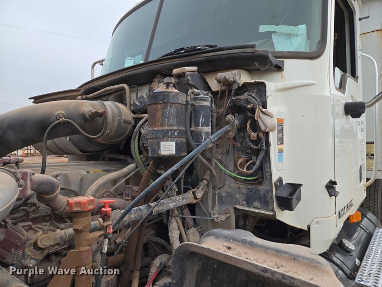 image for item EU3867 2009 Mack Granite dump truck