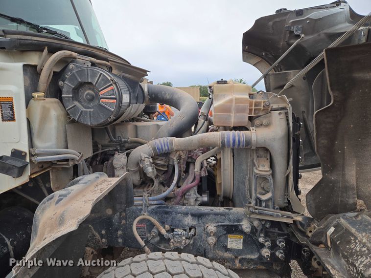 image for item EU3867 2009 Mack Granite dump truck