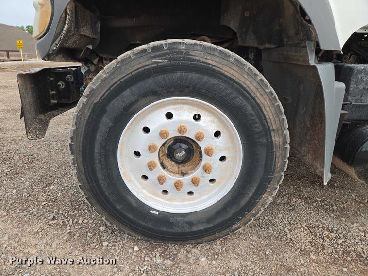 image for item EU3867 2009 Mack Granite dump truck