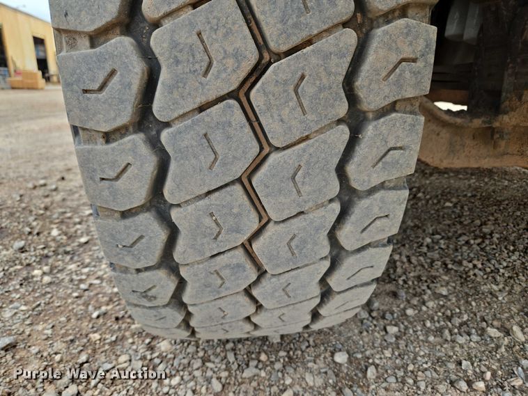 image for item EU3867 2009 Mack Granite dump truck