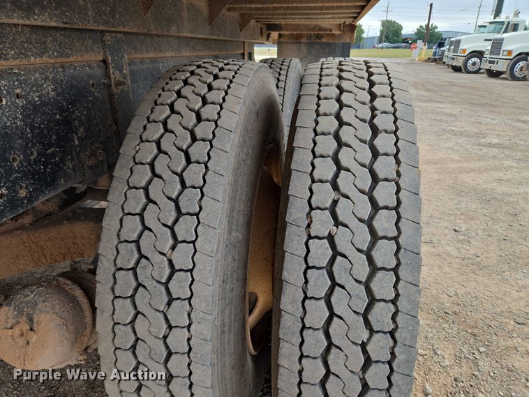 image for item EU3867 2009 Mack Granite dump truck