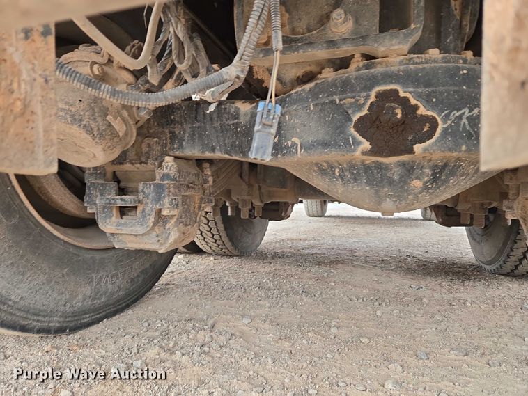 image for item EU3867 2009 Mack Granite dump truck