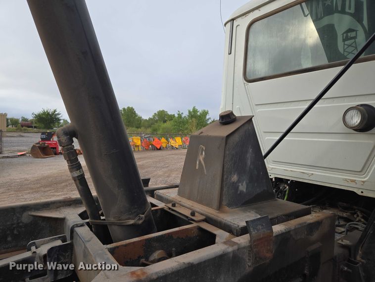 image for item EU3868 2009 Mack Granite dump truck