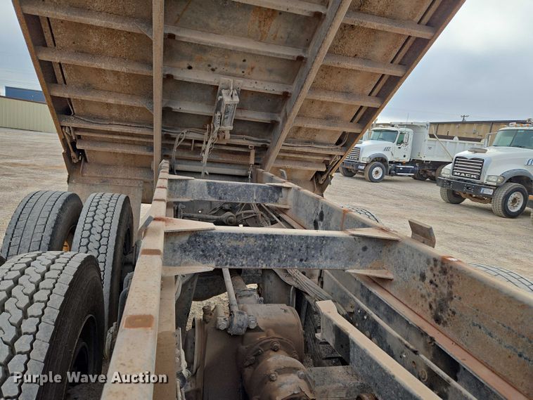 image for item EU3868 2009 Mack Granite dump truck