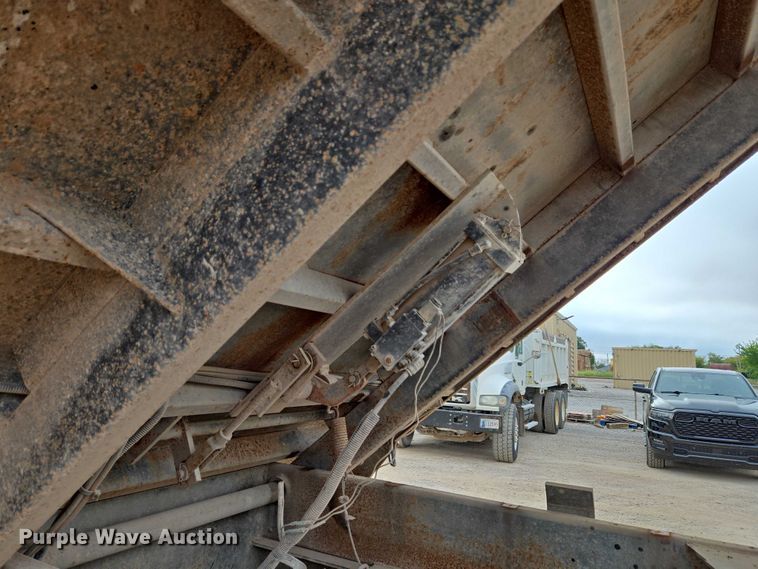 image for item EU3868 2009 Mack Granite dump truck