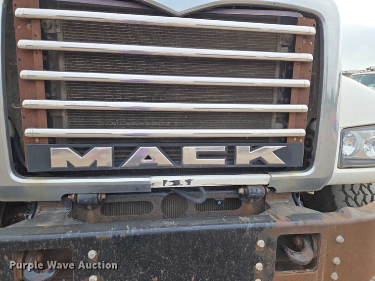 image for item EU3868 2009 Mack Granite dump truck