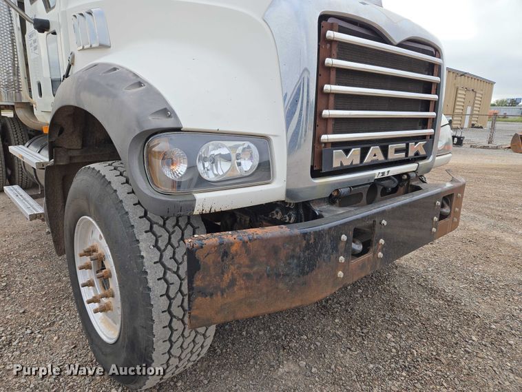 image for item EU3868 2009 Mack Granite dump truck