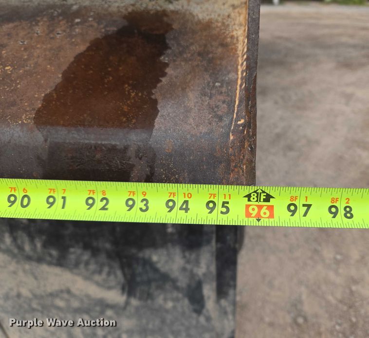 image for item EU3868 2009 Mack Granite dump truck