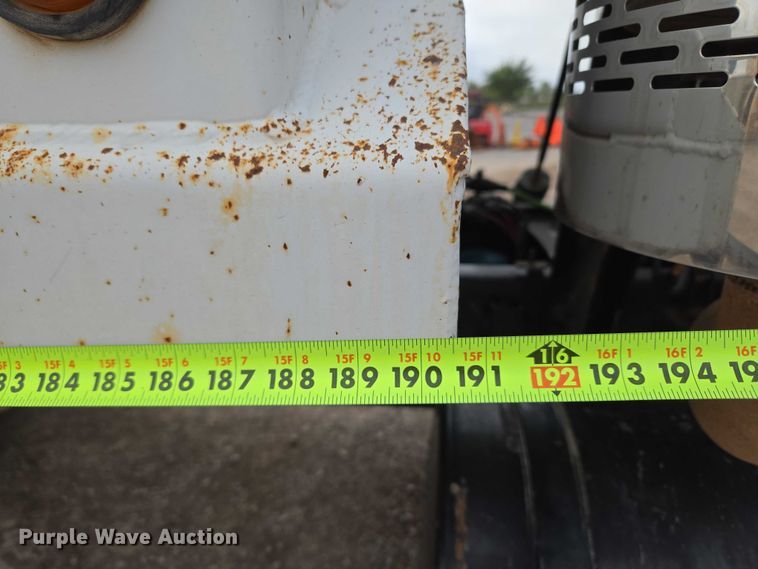 image for item EU3868 2009 Mack Granite dump truck