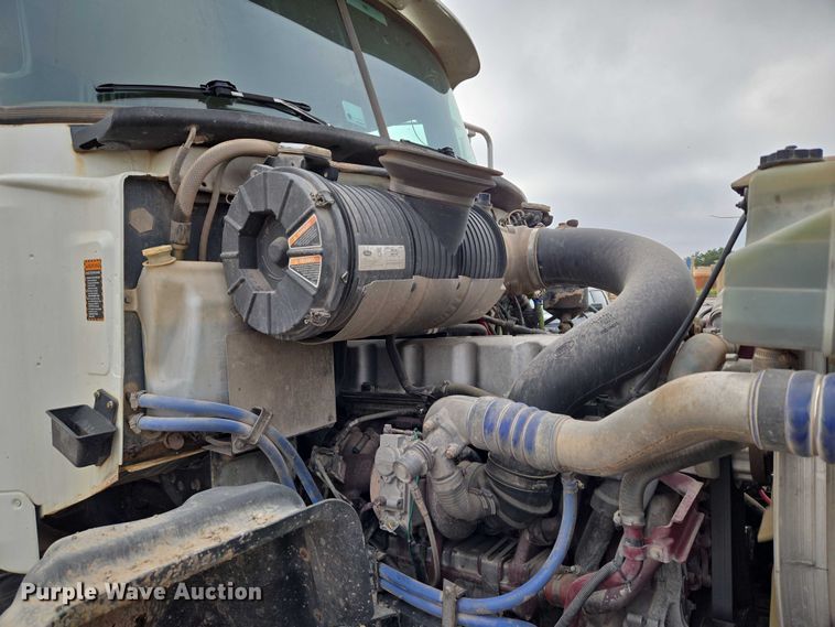 image for item EU3868 2009 Mack Granite dump truck