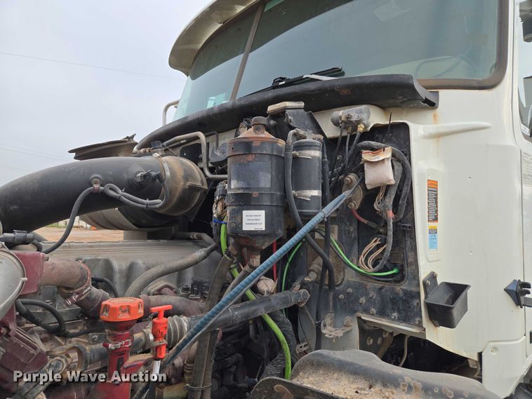 image for item EU3868 2009 Mack Granite dump truck