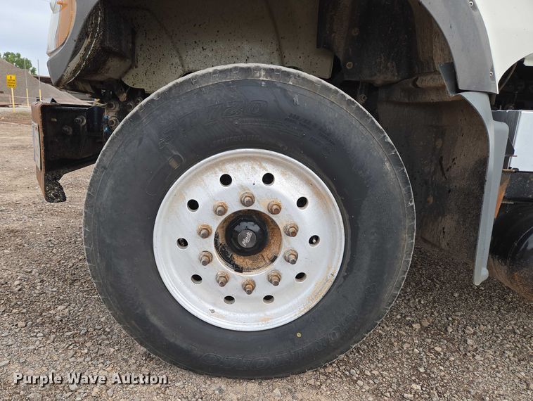 image for item EU3868 2009 Mack Granite dump truck