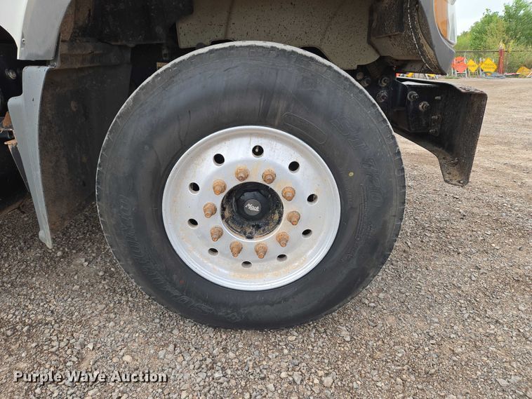 image for item EU3868 2009 Mack Granite dump truck