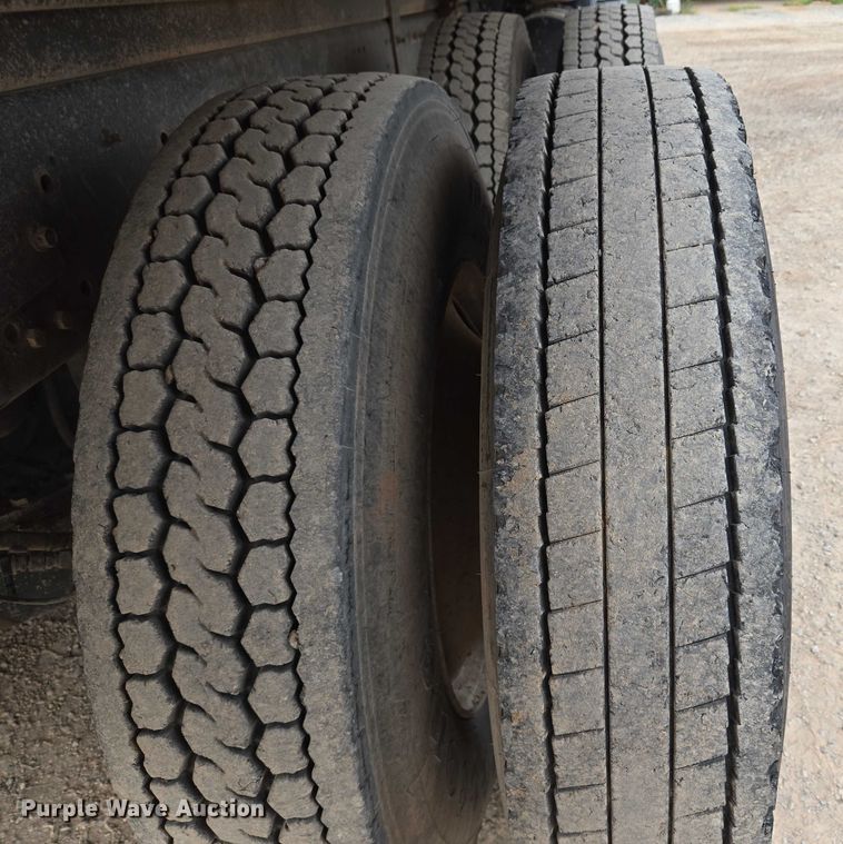 image for item EU3868 2009 Mack Granite dump truck