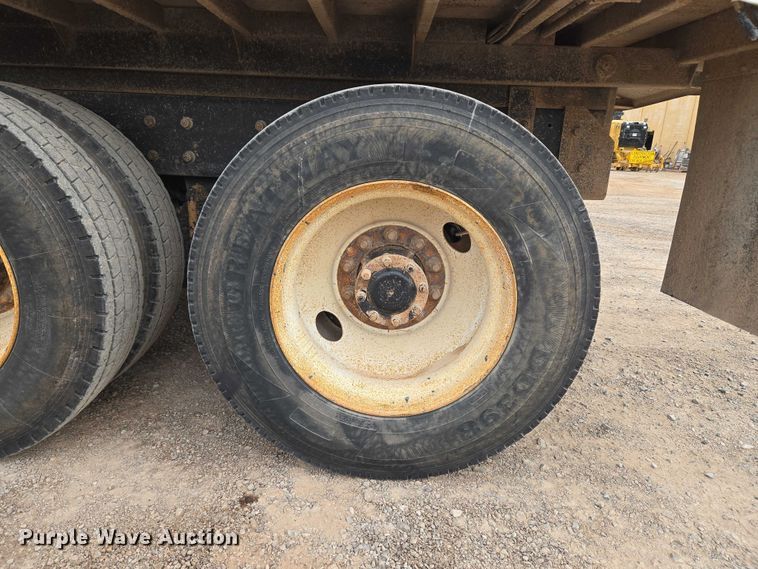 image for item EU3868 2009 Mack Granite dump truck