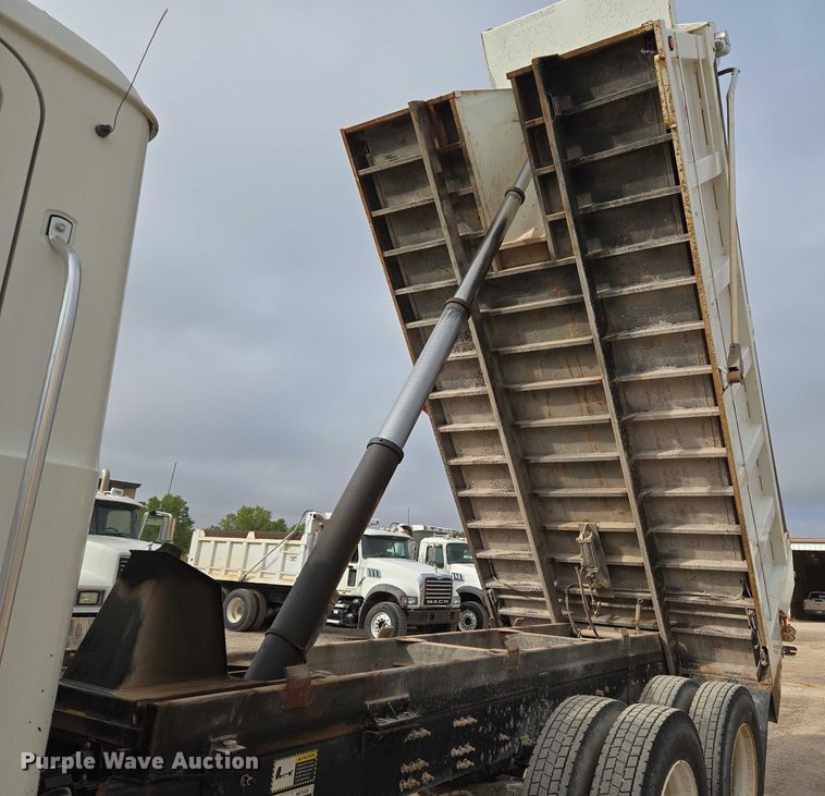 image for item EU3869 2009 Mack Granite dump truck