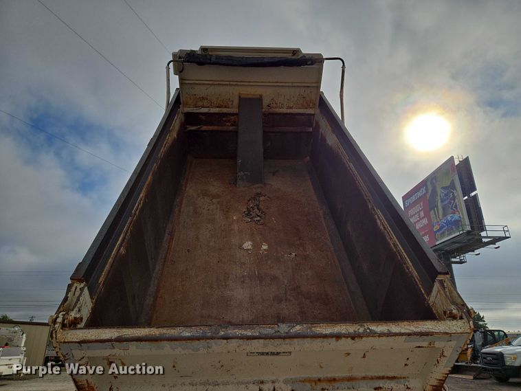 image for item EU3869 2009 Mack Granite dump truck