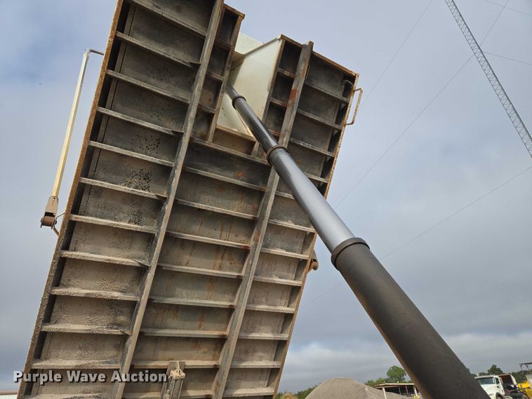 image for item EU3869 2009 Mack Granite dump truck