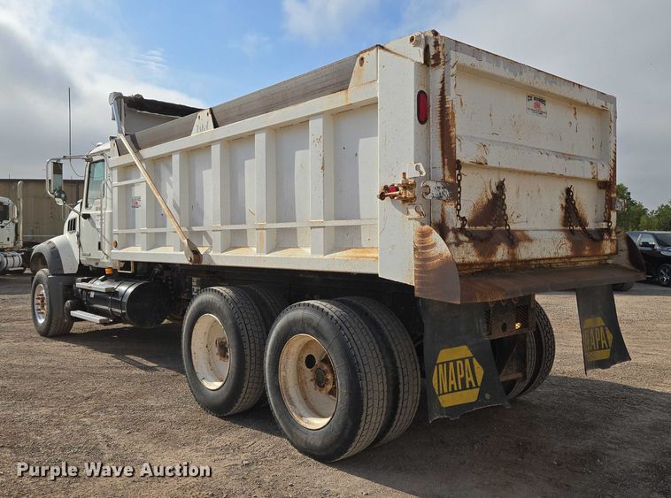 image for item EU3869 2009 Mack Granite dump truck