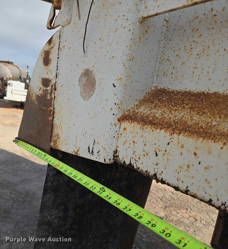 image for item EU3869 2009 Mack Granite dump truck