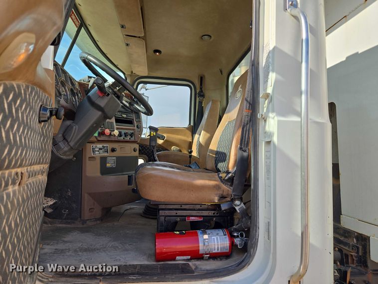 image for item EU3869 2009 Mack Granite dump truck