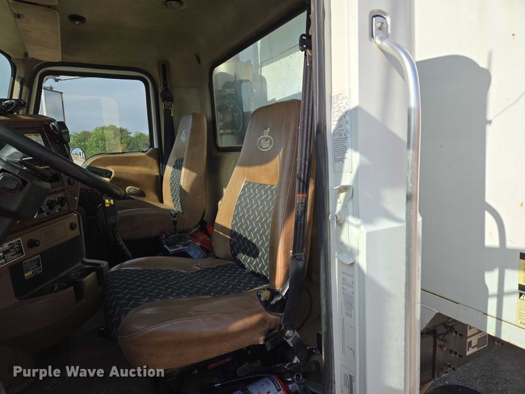 image for item EU3869 2009 Mack Granite dump truck