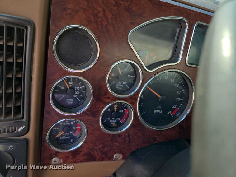 image for item EU3869 2009 Mack Granite dump truck