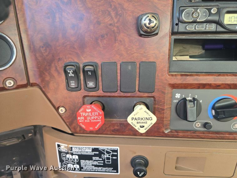 image for item EU3869 2009 Mack Granite dump truck