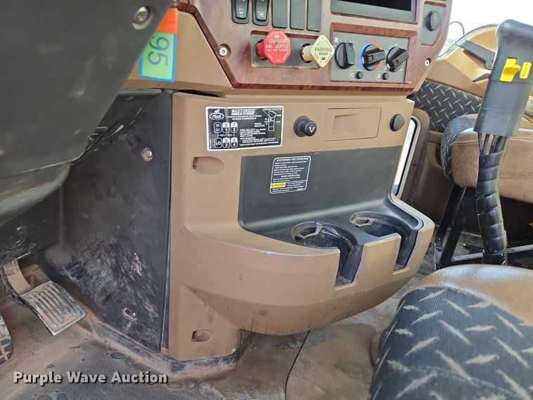 image for item EU3869 2009 Mack Granite dump truck