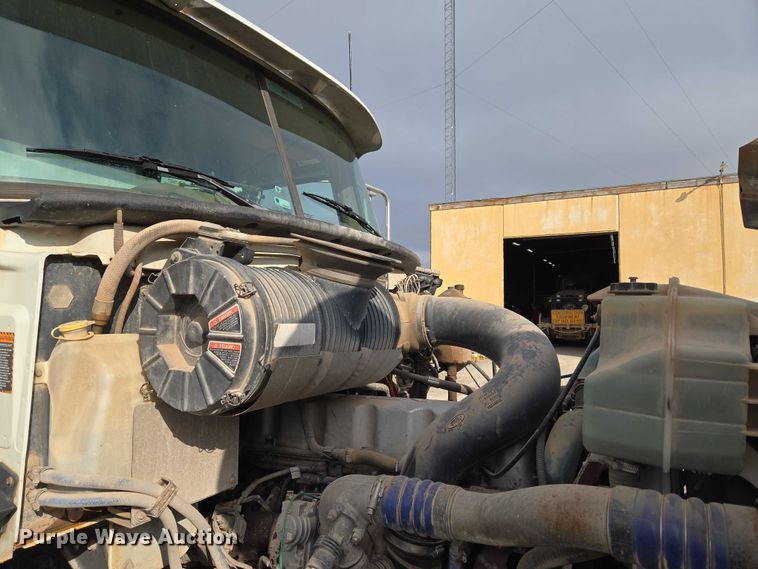 image for item EU3869 2009 Mack Granite dump truck