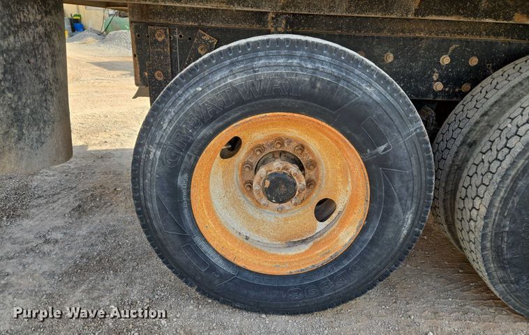 image for item EU3869 2009 Mack Granite dump truck