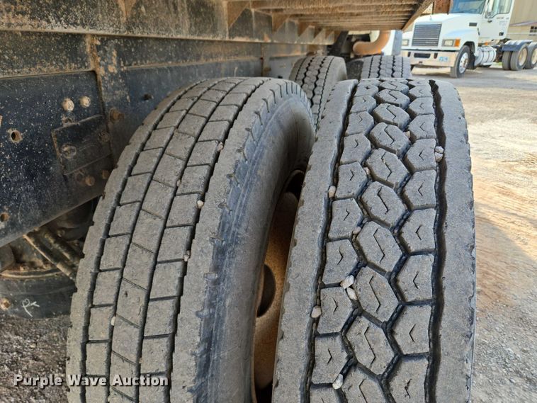 image for item EU3869 2009 Mack Granite dump truck