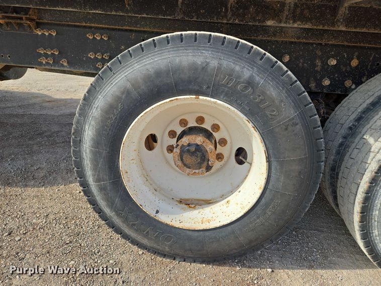 image for item EU3869 2009 Mack Granite dump truck