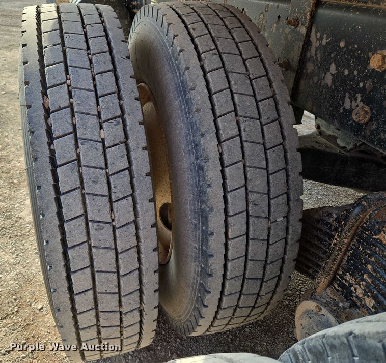 image for item EU3869 2009 Mack Granite dump truck