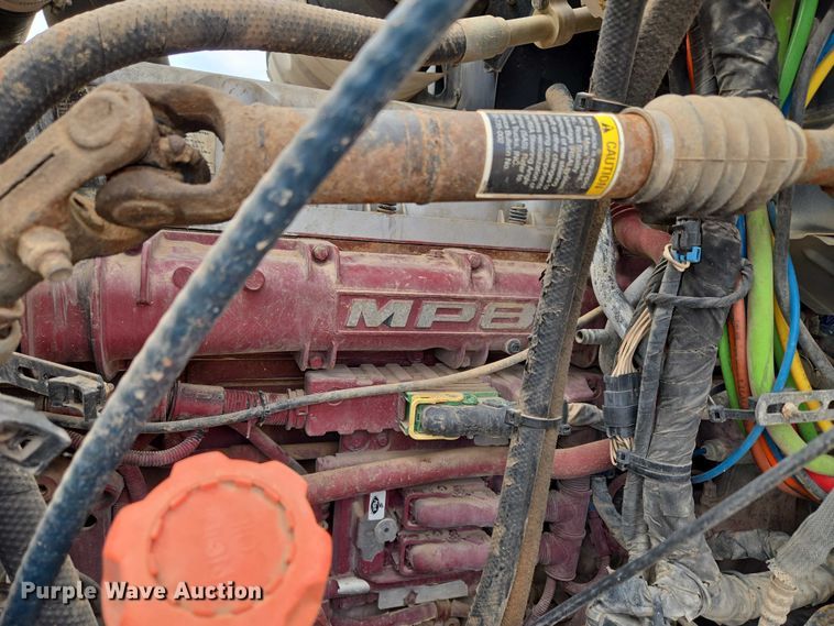 image for item EU3871 2009 Mack Pinnacle CHU613 semi truck