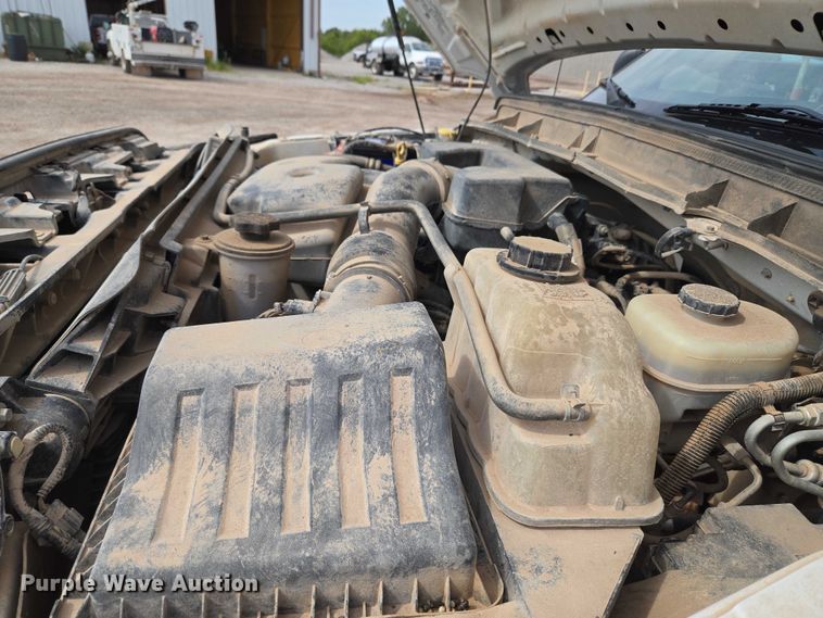 image for item EU3873 2012 Ford F350 Super Duty  flatbed pickup truck