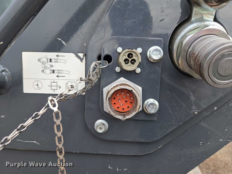 image for item EU3875 2018 John Deere 333G tracked skid steer loader