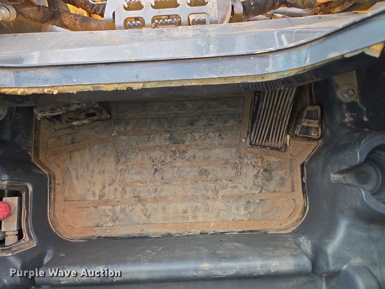 image for item EU3875 2018 John Deere 333G tracked skid steer loader