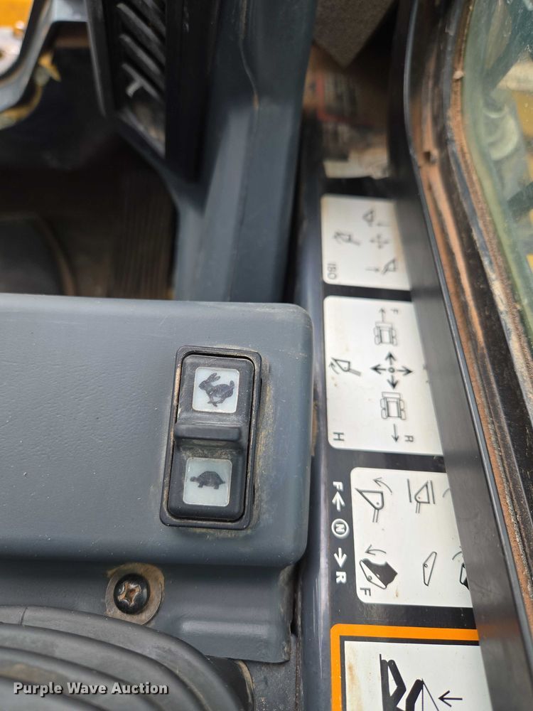 image for item EU3875 2018 John Deere 333G tracked skid steer loader