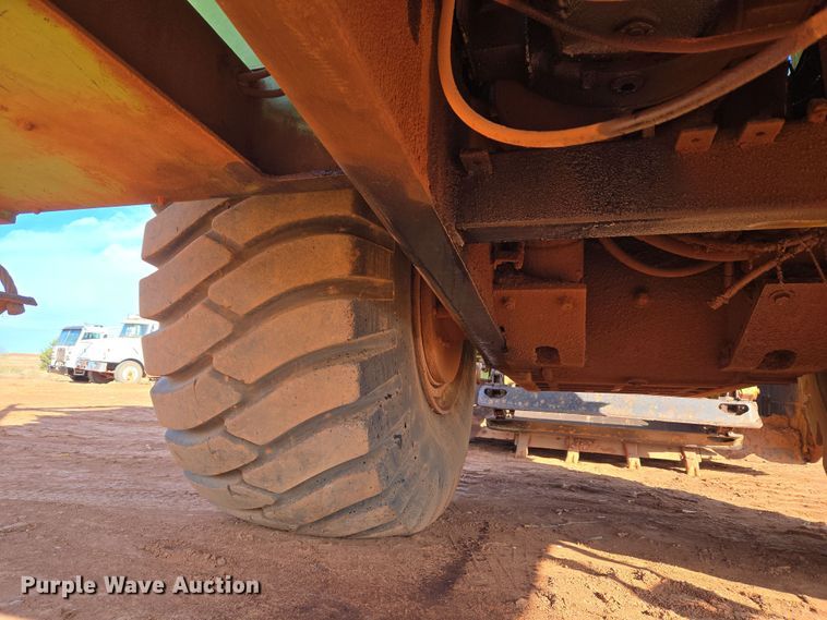 image for item EU3878 1978 Terex 33T0T-H elevating scraper