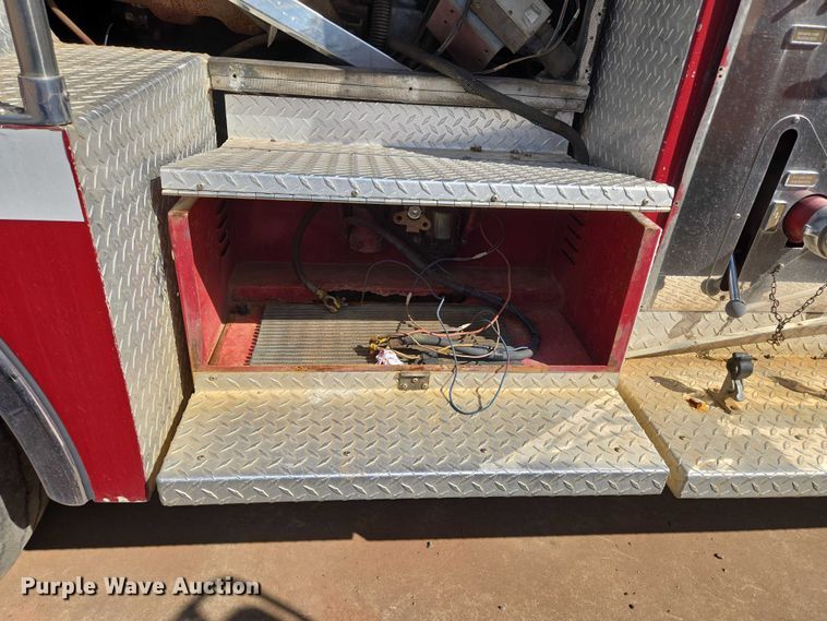 image for item EU3879 1986 Pierce Arrow pumper fire truck