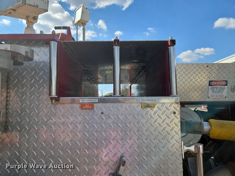 image for item EU3879 1986 Pierce Arrow pumper fire truck