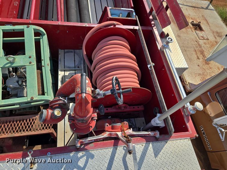 image for item EU3879 1986 Pierce Arrow pumper fire truck