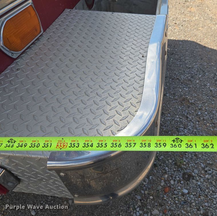 image for item EU3879 1986 Pierce Arrow pumper fire truck